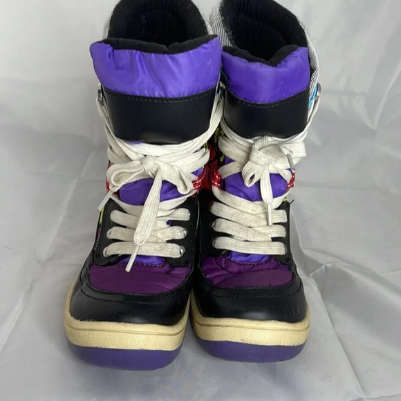 COUGAR Womens/Youth Retro Grabber Snow Boots Cherry Graffiti Purple Black Size 5 - Picture 5 of 10